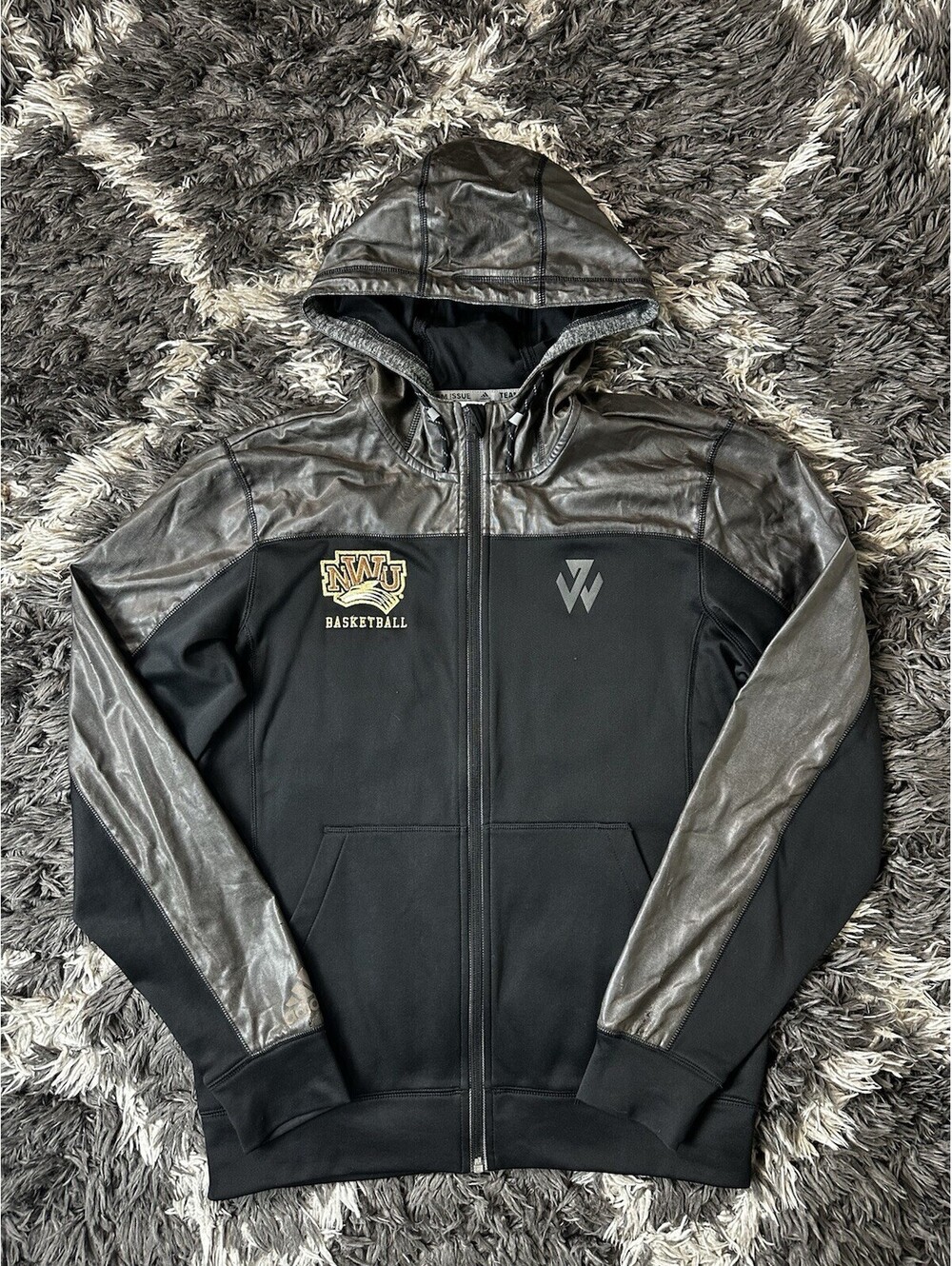 Adidas Team Issue Hoodie Jacket Mens M Black NWU Nebraska Wesleyan Basketball